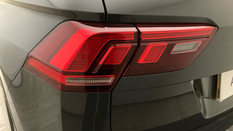 Volkswagen Tiguan 1.5 TSI 150 Life 5dr DSG Petrol Estate